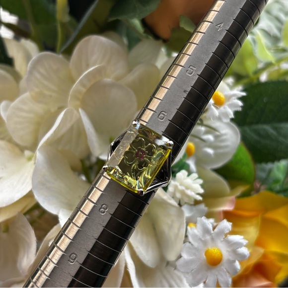 Brass Rhodium Yellow Cz Ruby Rose Shamrock Ring 7 - Picture 9 of 9